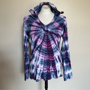 IDI tie-dye shirt with HOOD!